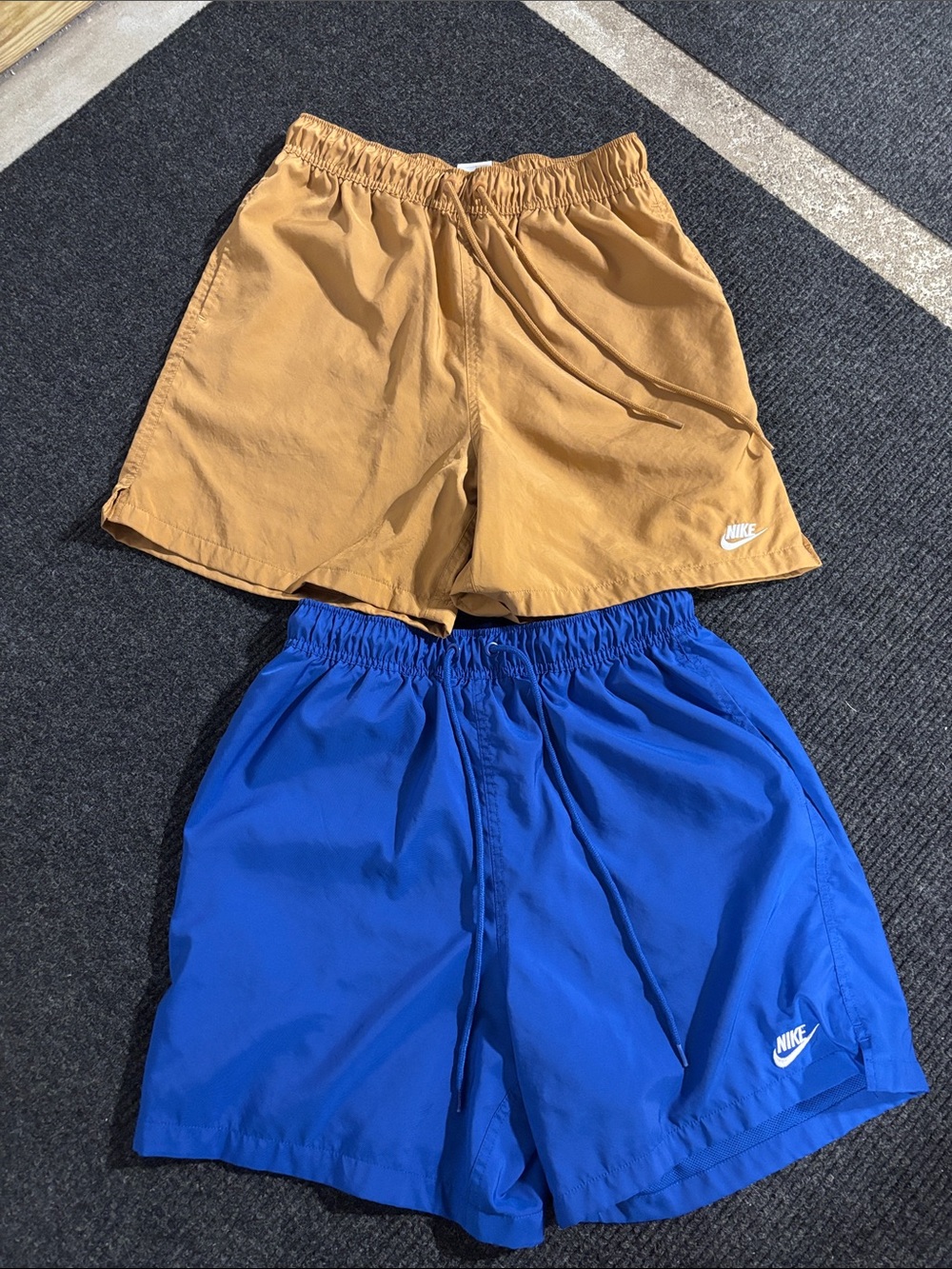 Nike Men's Athletic Shorts Two-Pack in Tan and Blue